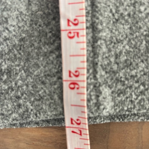 EUC Sz S (4) Gray Button Over-shirt /Sweater - Picture 8 of 13